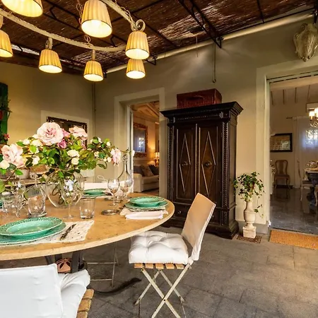 ヴィラ Nanni, Romantic And Luxury With Pool